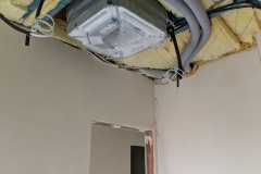 Klimatyzator typu kasetonowy, montaż w zabudowie sufitu sypialnia